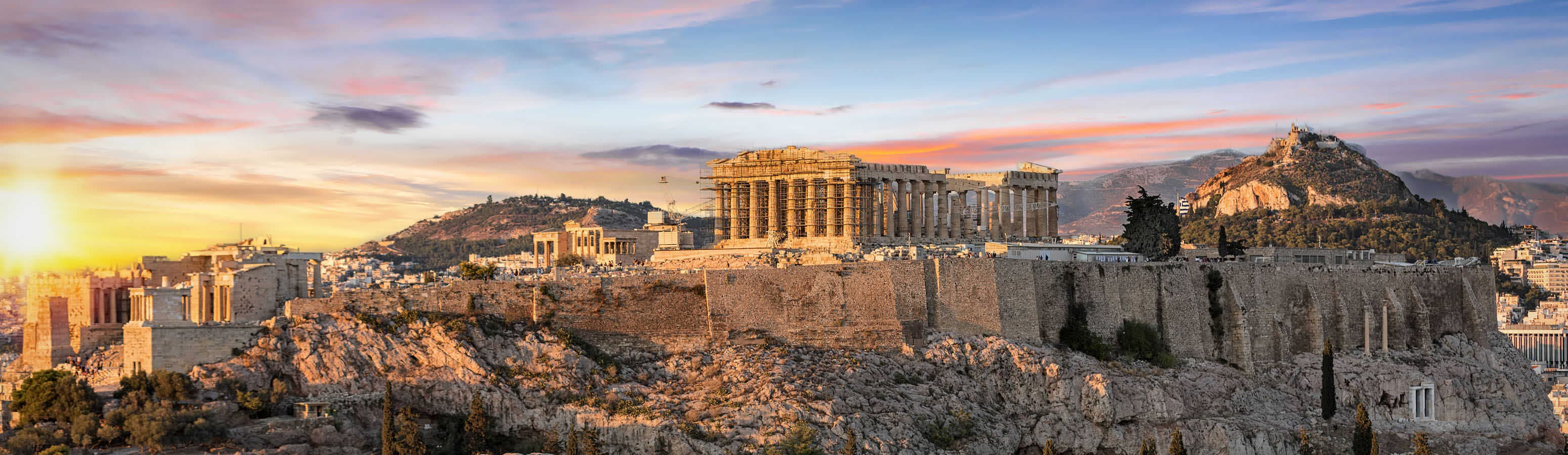 Una pletora di monumenti antichi solo ad Atene!
