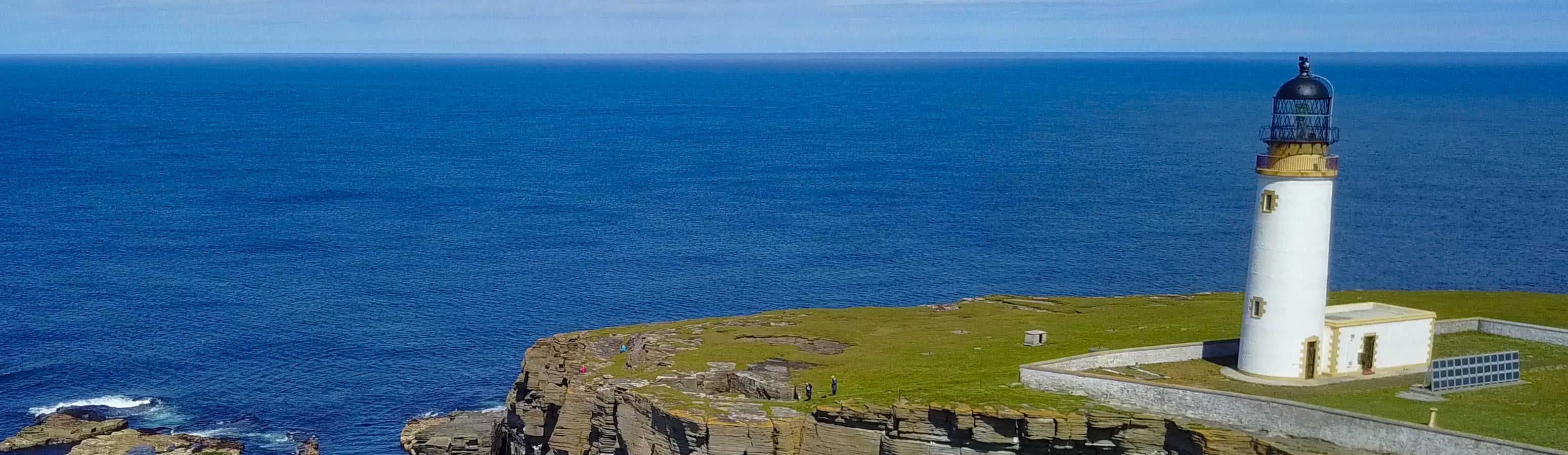 Za tulene na Orkney, jeden z najkrajších ostrovov Škótska
