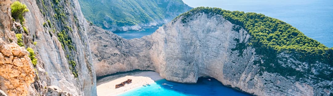Adventure holidays in Zakynthos, do you know what to visit?